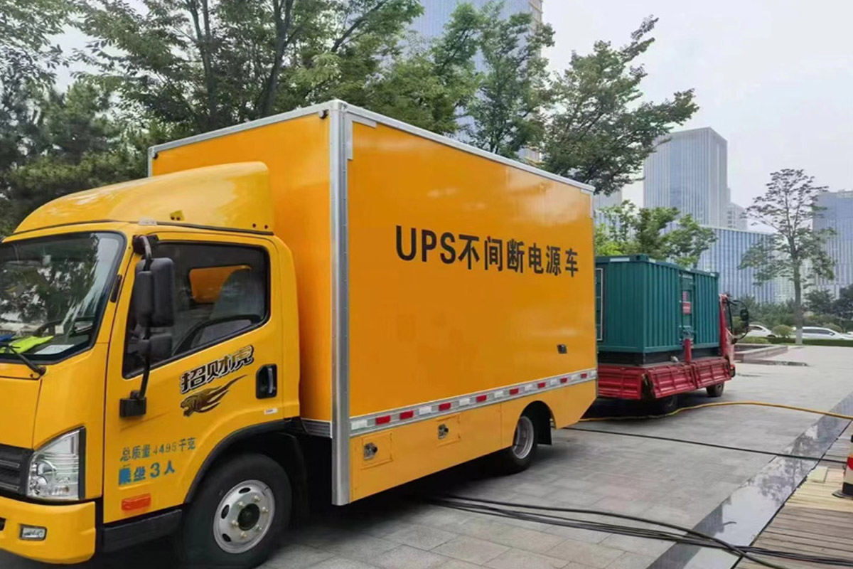 镶黄发电机租赁施工现场